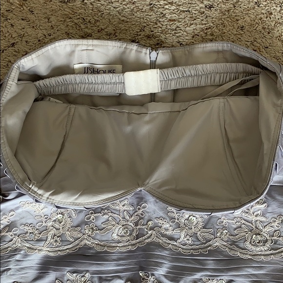 embroidered sweatheart neckline strapless wedding dress s16 - Picture 8 of 10